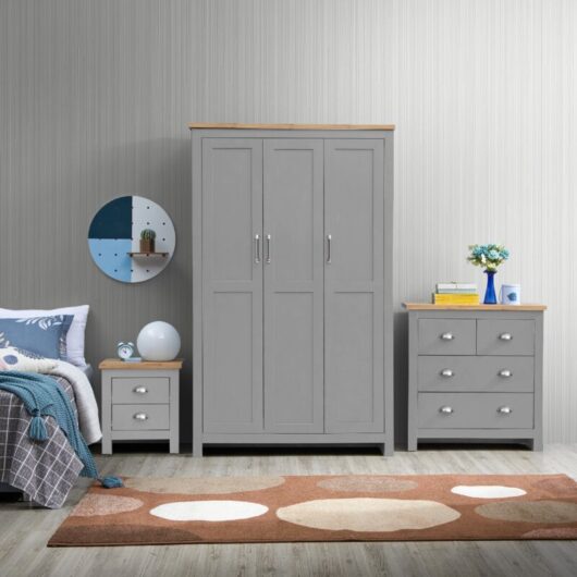 3 Piece Bedroom Furniture Set Grey 3 Door Wardrobe 2+2 Chest 2 Drawer Bedside Table Oak Top